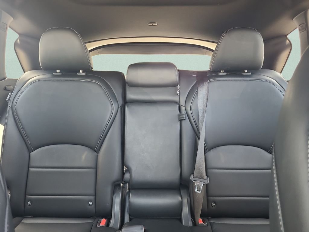 Used 2021 Black INFINITI LUXE image 10