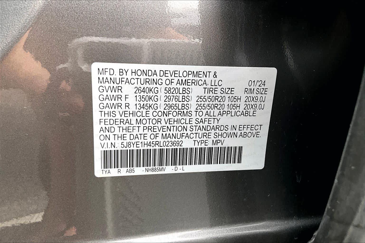Used 2024 Liquid Carbon Metallic Acura w/Technology Package image 37