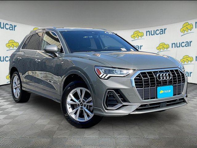 2025 Audi Q3 Premium