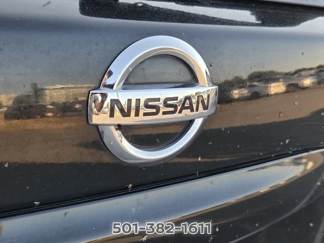 Used 2017 Black Nissan Platinum image 10