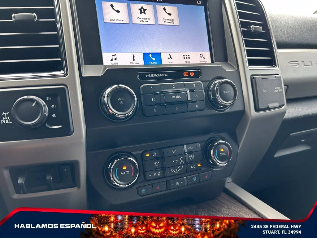 Used 2019  Ford XL image 29