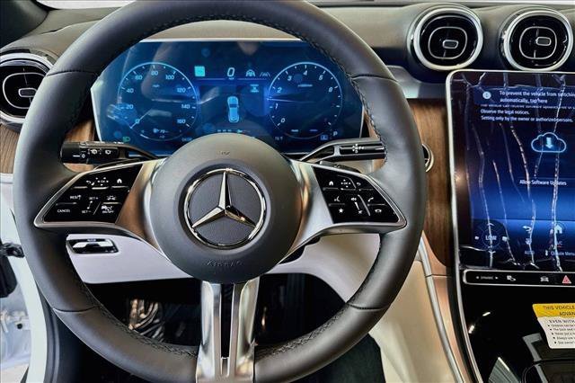 New 2026 Polar White Mercedes-Benz GLC 300 image 41