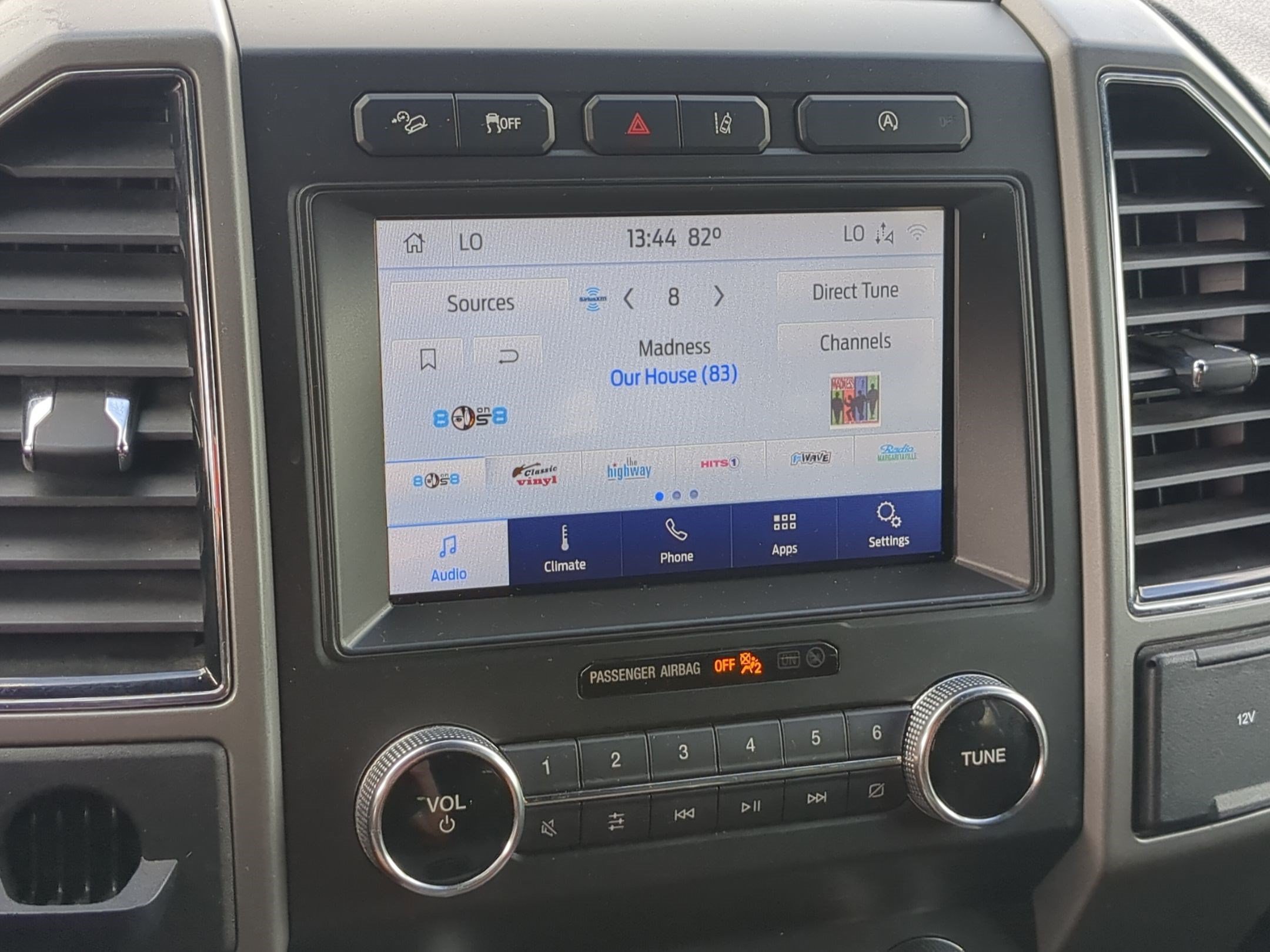 Used 2020 Magnetic Metallic Ford XLT image 21