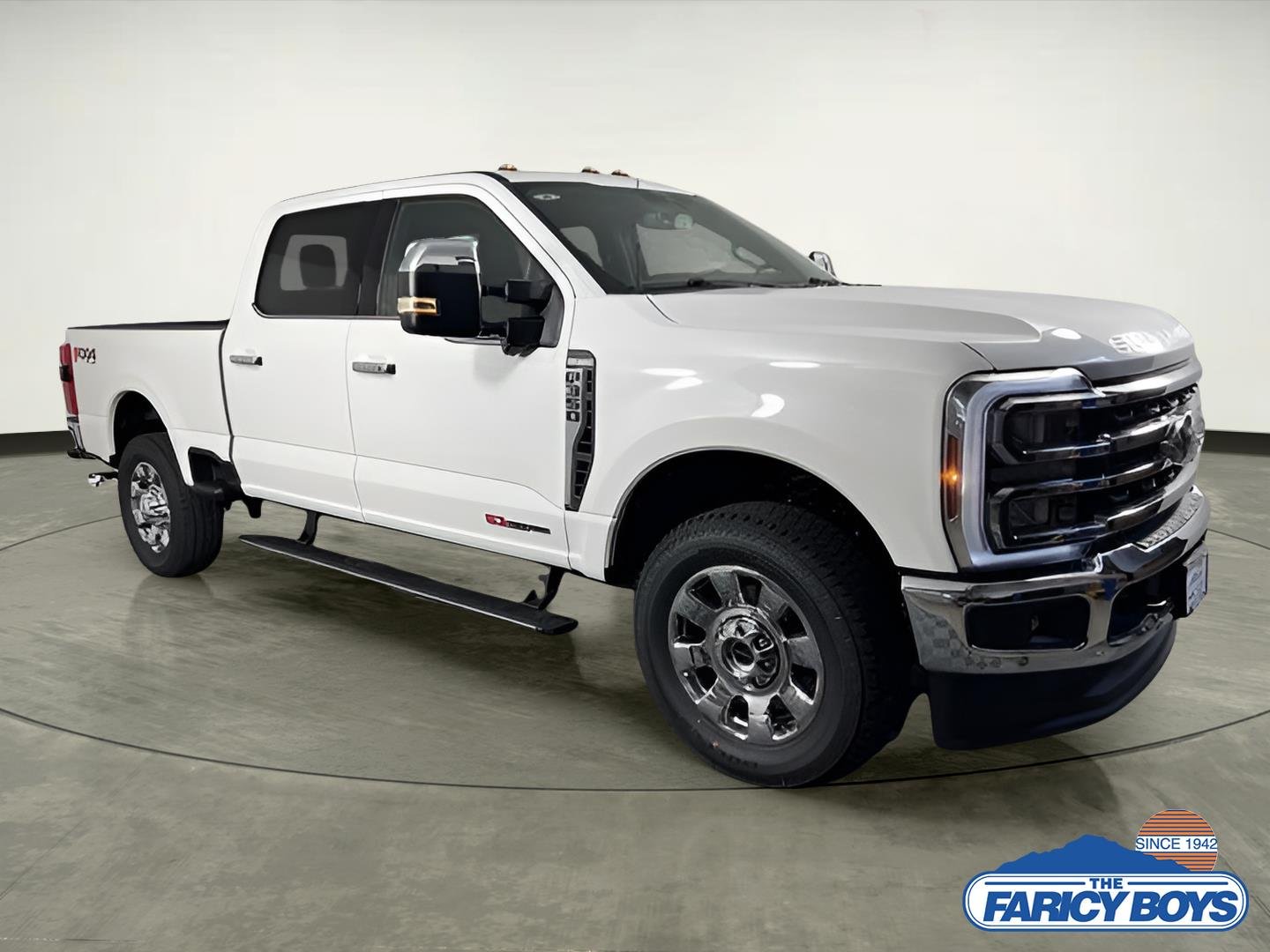 New 2025 Star White Metallic Tri-Coat Ford King Ranch® image 47