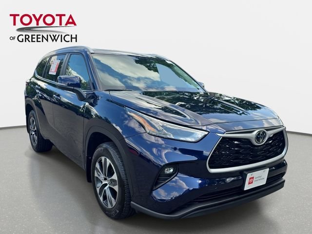 2025 Toyota Highlander XLE