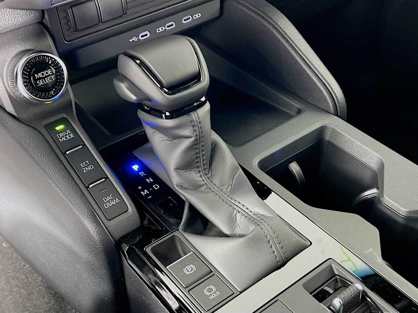 2026 Toyota Land Cruiser — photo 12