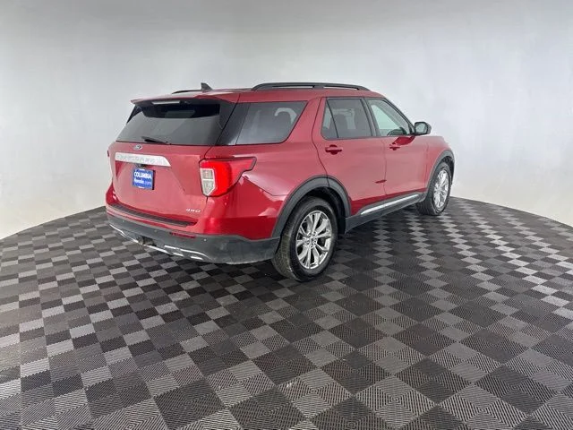 Used 2021 Red Ford XLT image 5