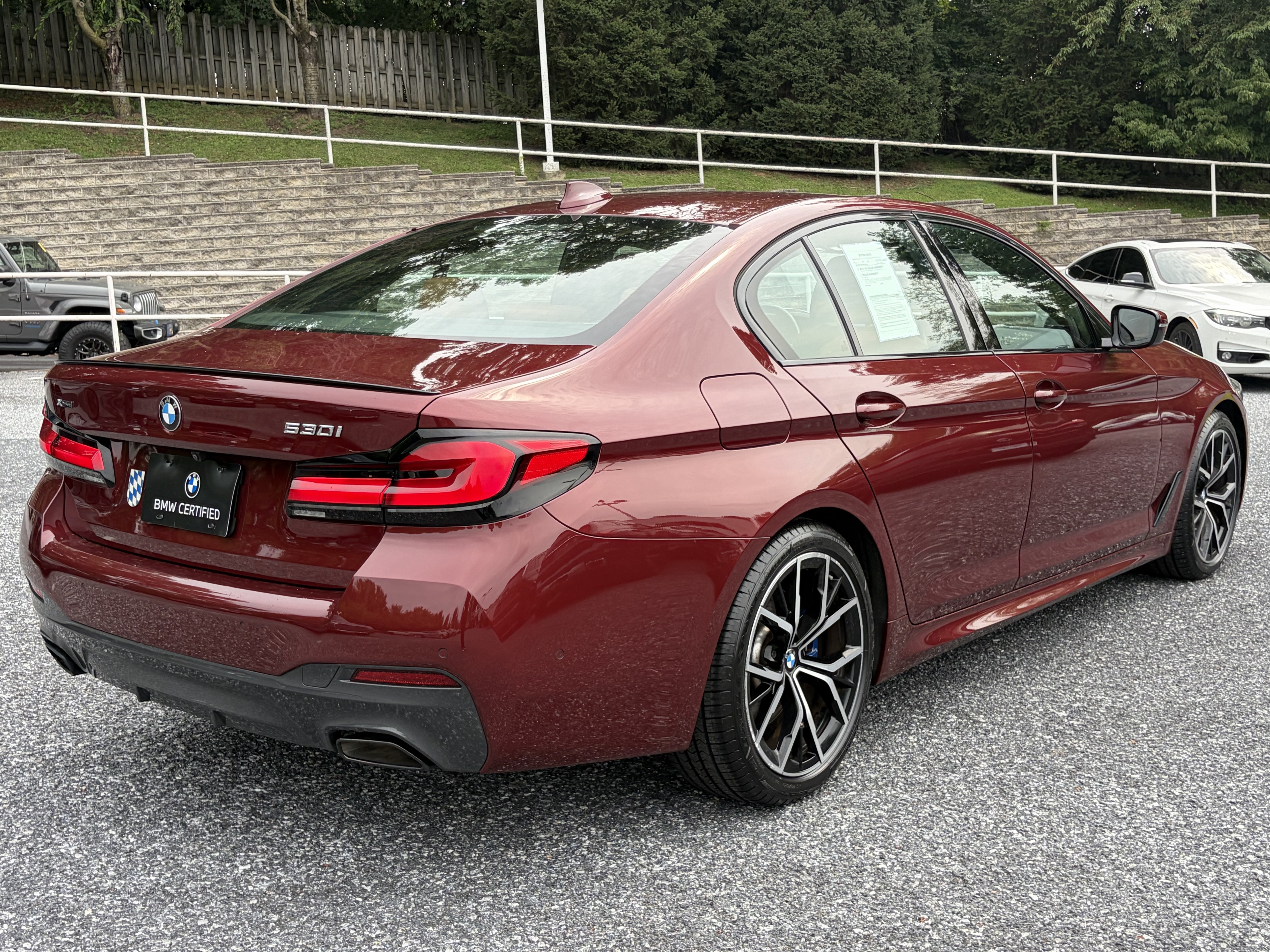 Used 2023 AVENTURIN RED MET BMW 530i xDrive image 7