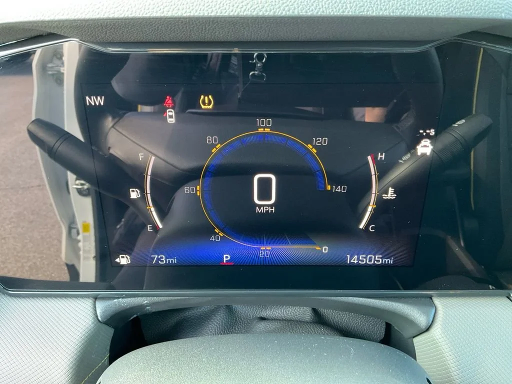 Used 2024 Summit White Chevrolet ACTIV image 35