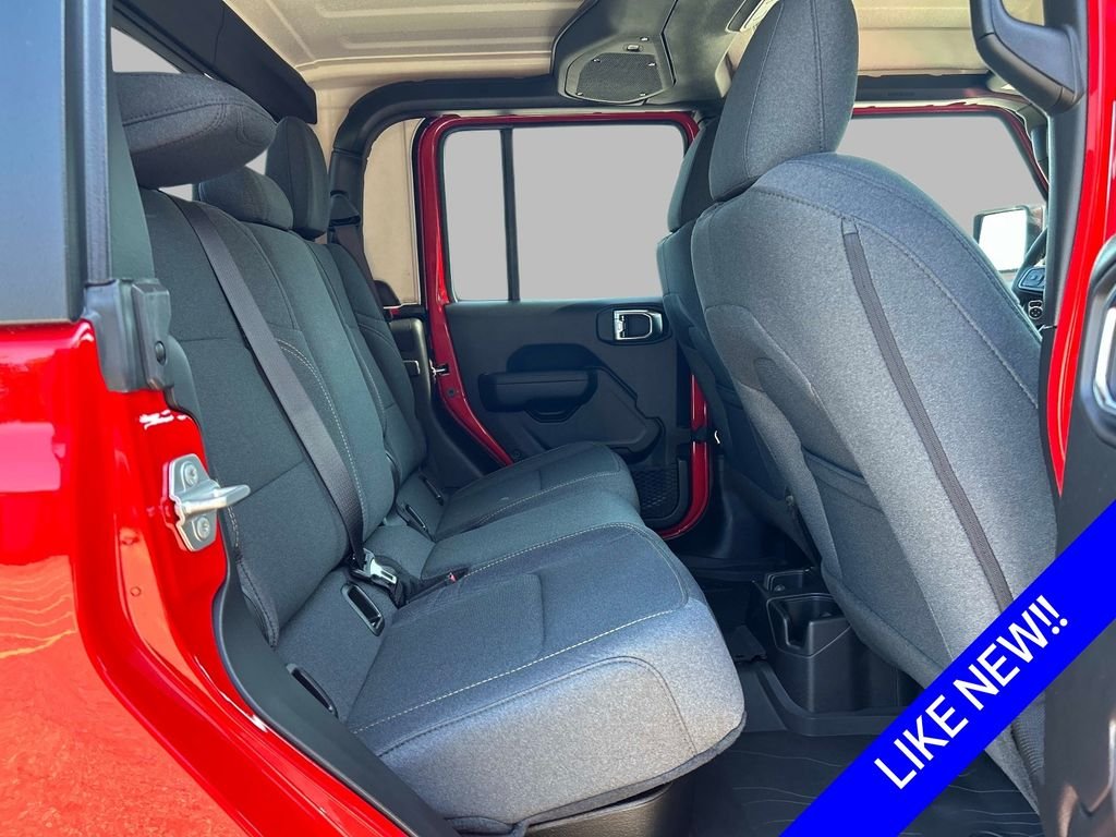Used 2025 Red Jeep Sport S image 14