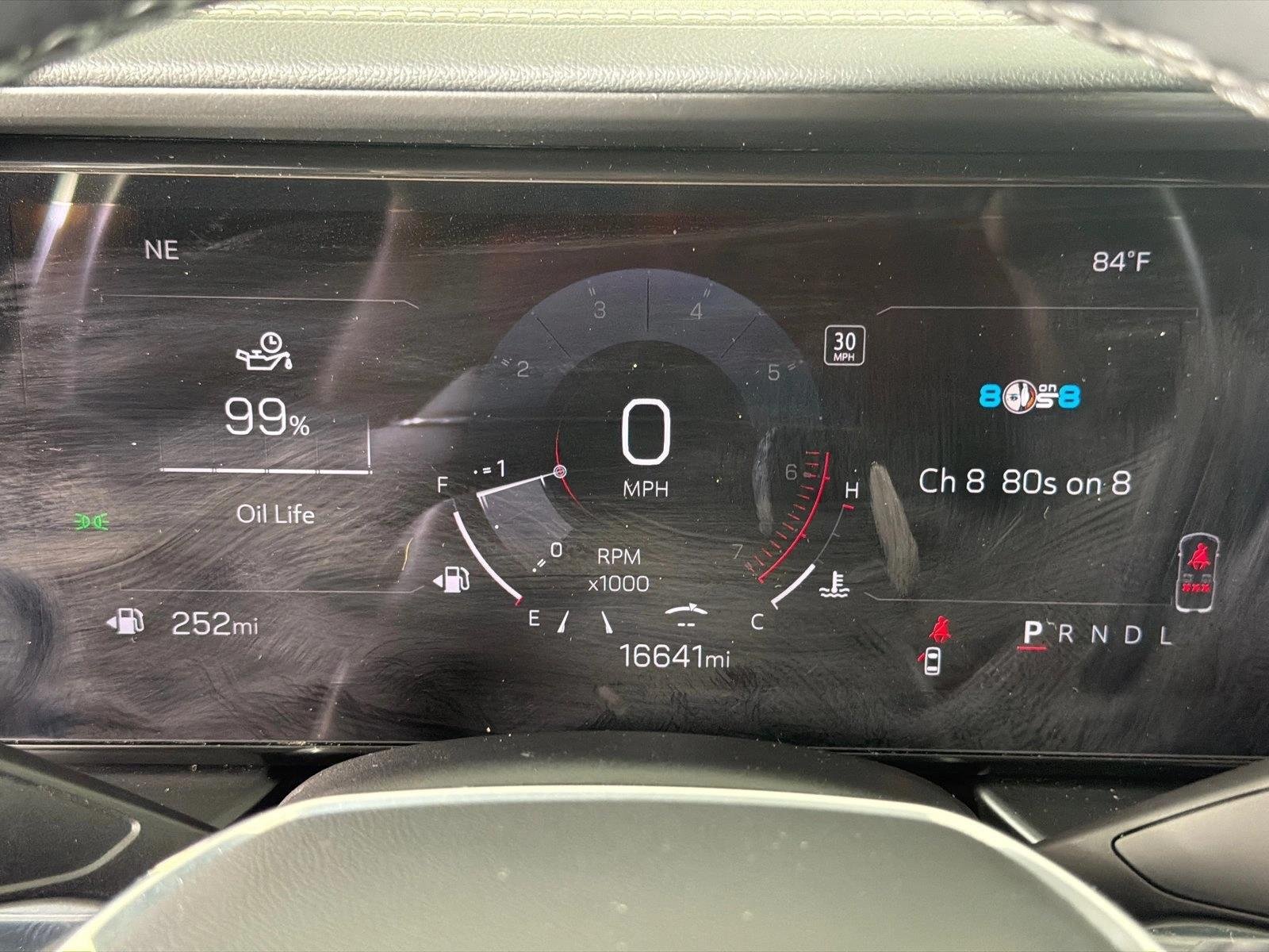Used 2026 White GMC FWD Elevation image 27
