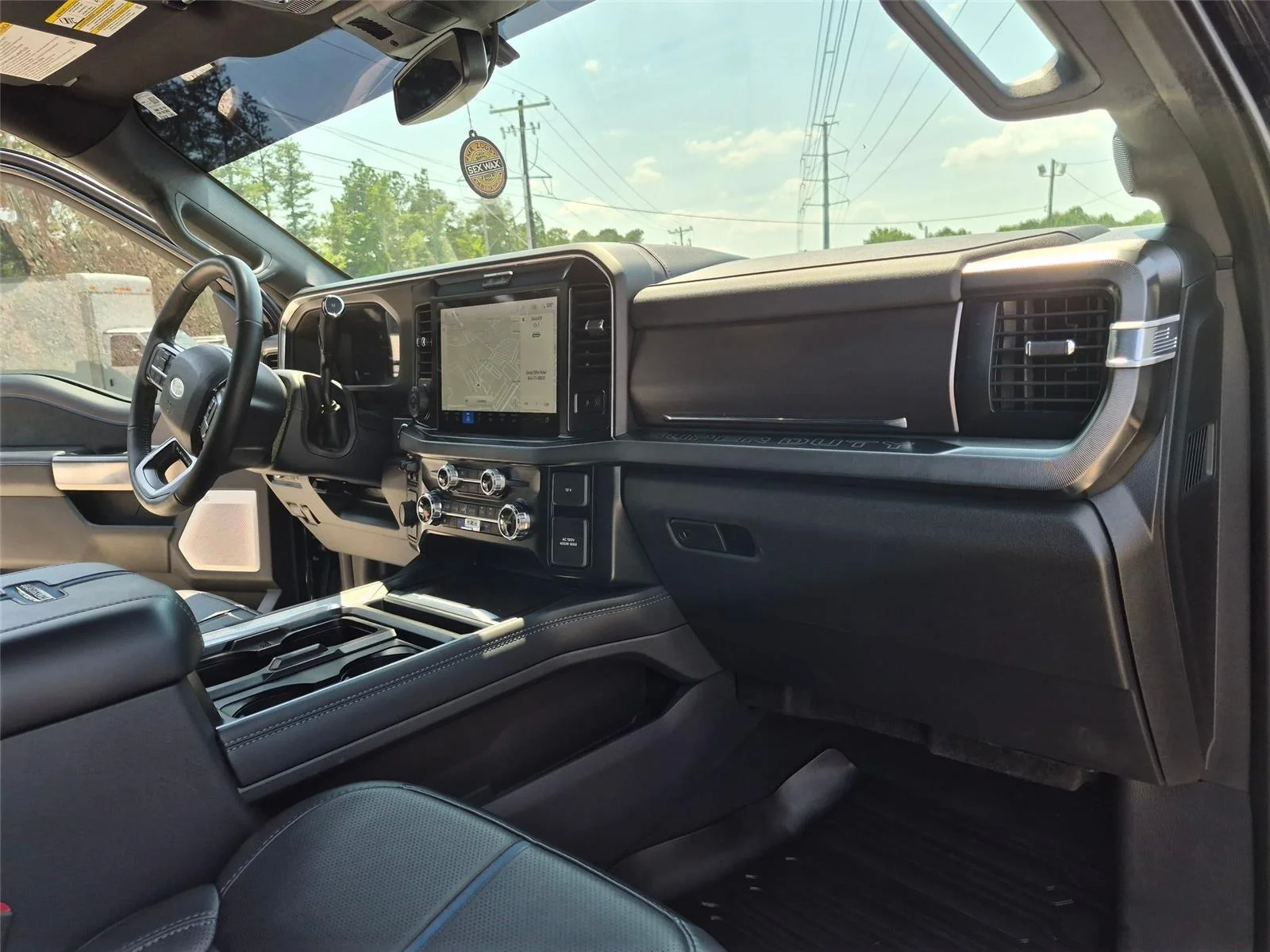 Used 2026  Ford Platinum image 35