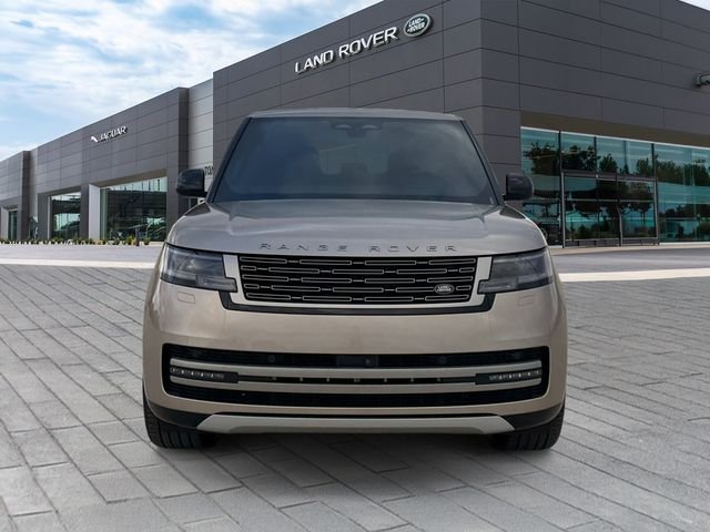 Certified Used 2024 Gold Land Rover SE image 8
