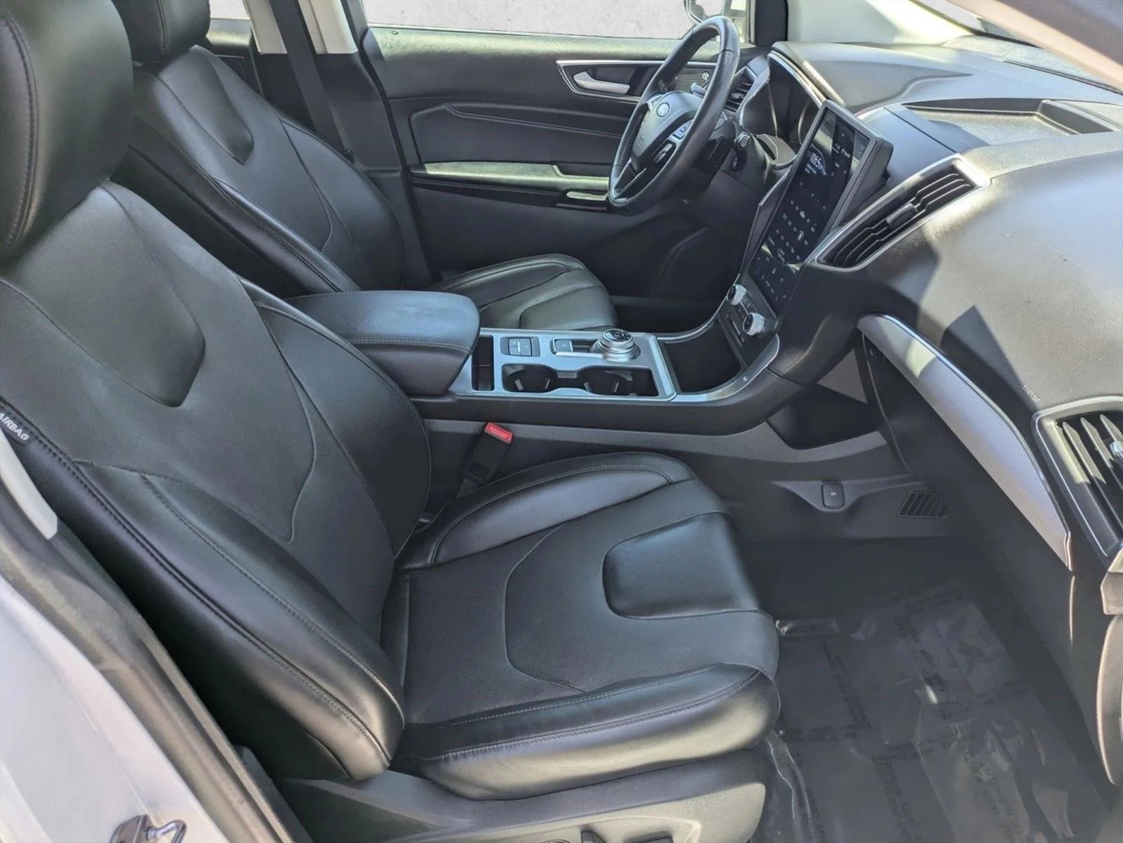 Used 2021 Star White Metallic Tri-Coat Ford Titanium image 22