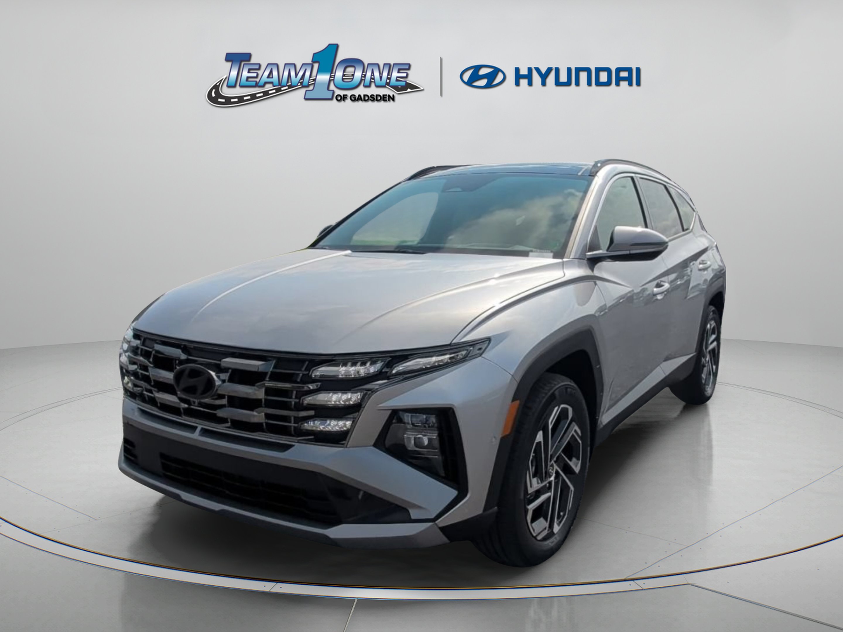 New 2026 Shimmering Silver Hyundai Limited image 4