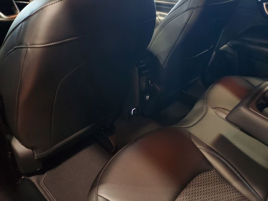 New 2026 Joose (DISC) Jeep Latitude image 8