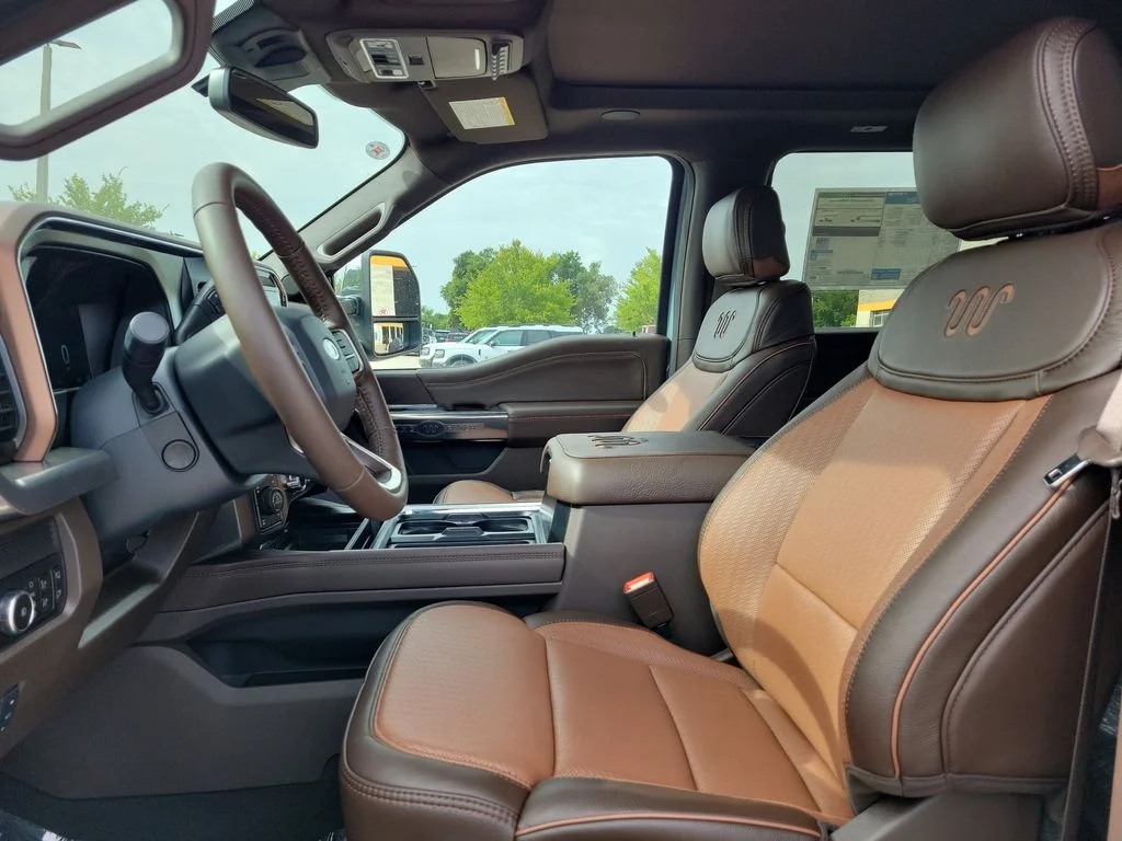 New 2026 Glacier Gray Metallic Tri-Coat Ford F-250® King Ranch® image 14