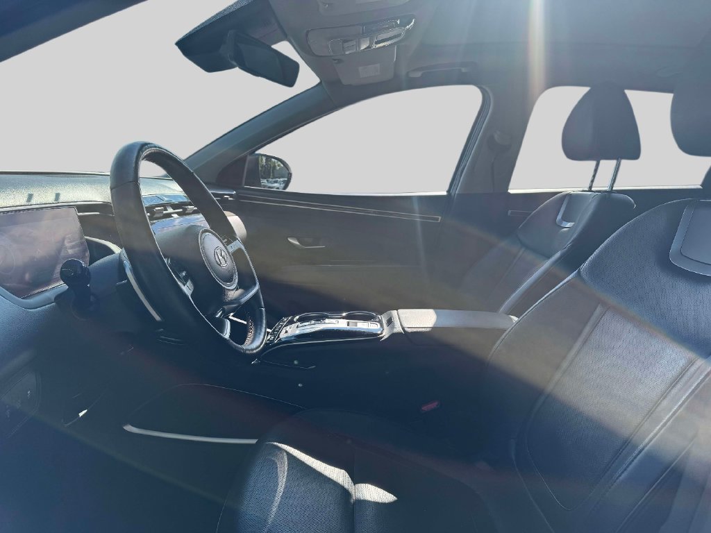 2022 Hyundai Tucson Limited - Photo 16