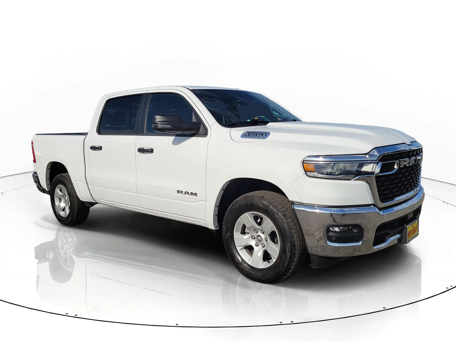 Certified Used 2026 White Ram Big Horn/Lone Star image 28