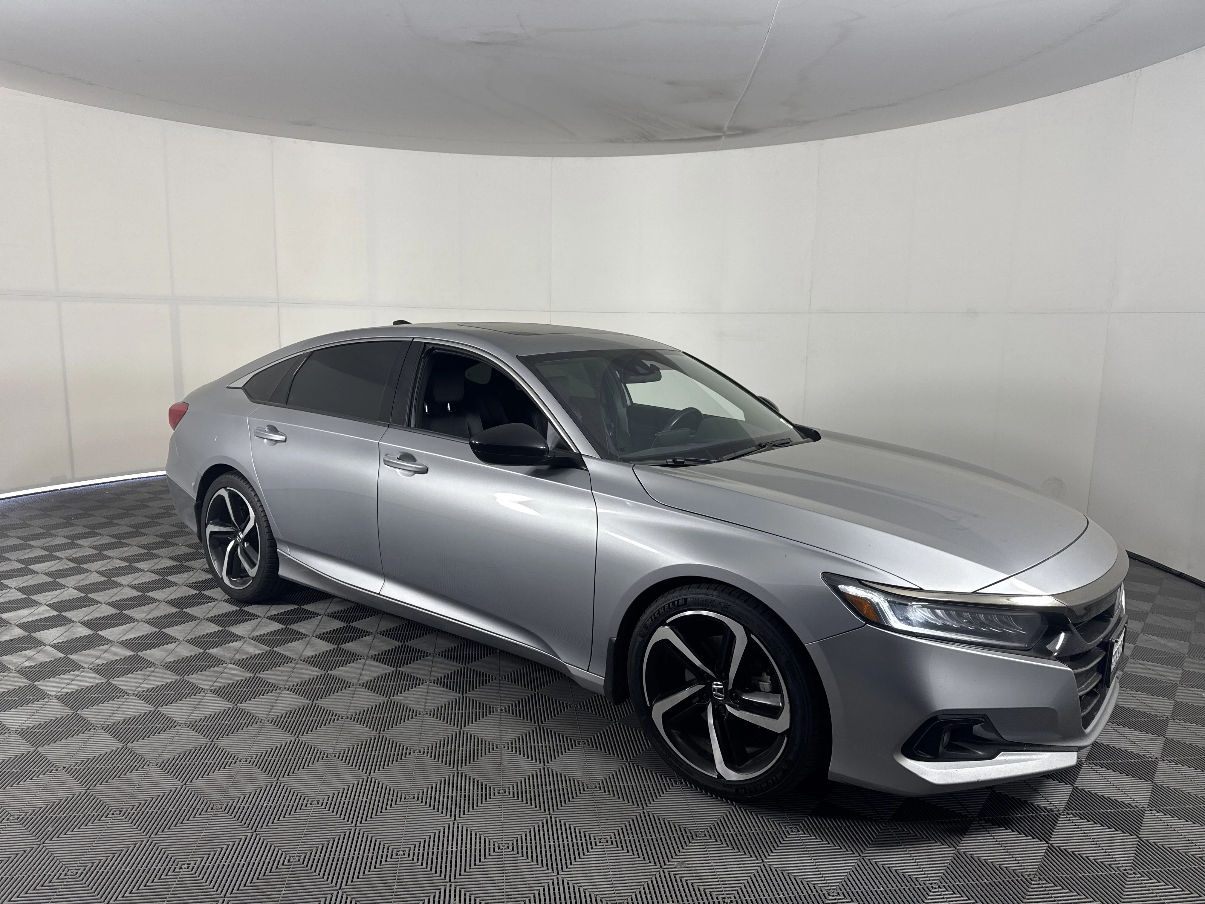 1HGCV2F30NA010302