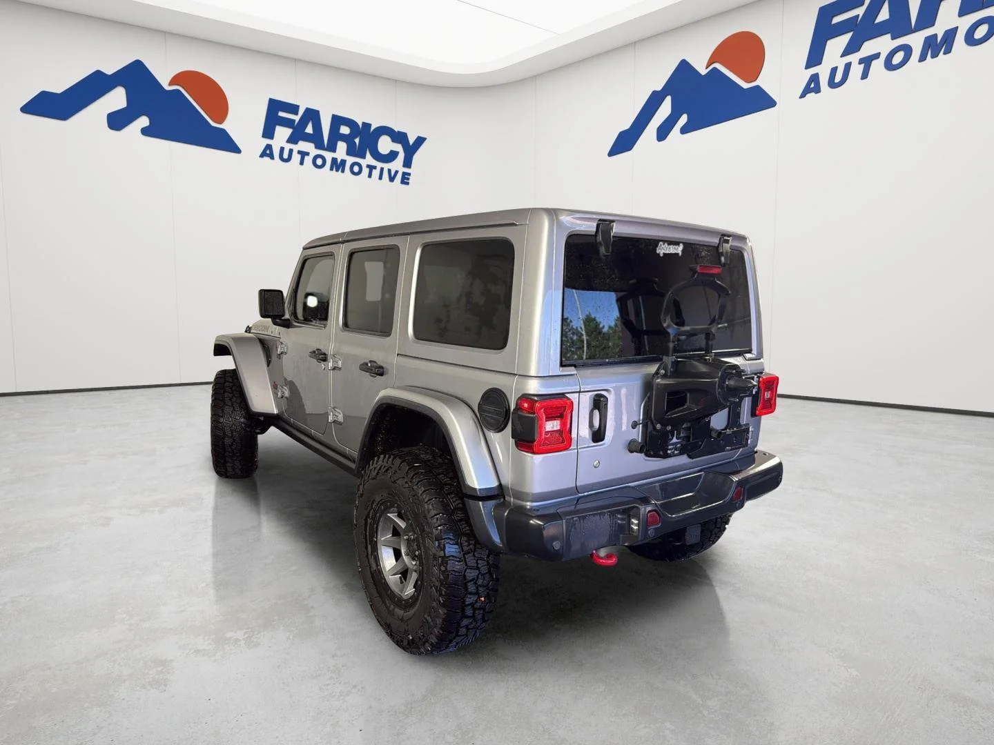 Used 2018 Billet Metallic Jeep Rubicon image 9