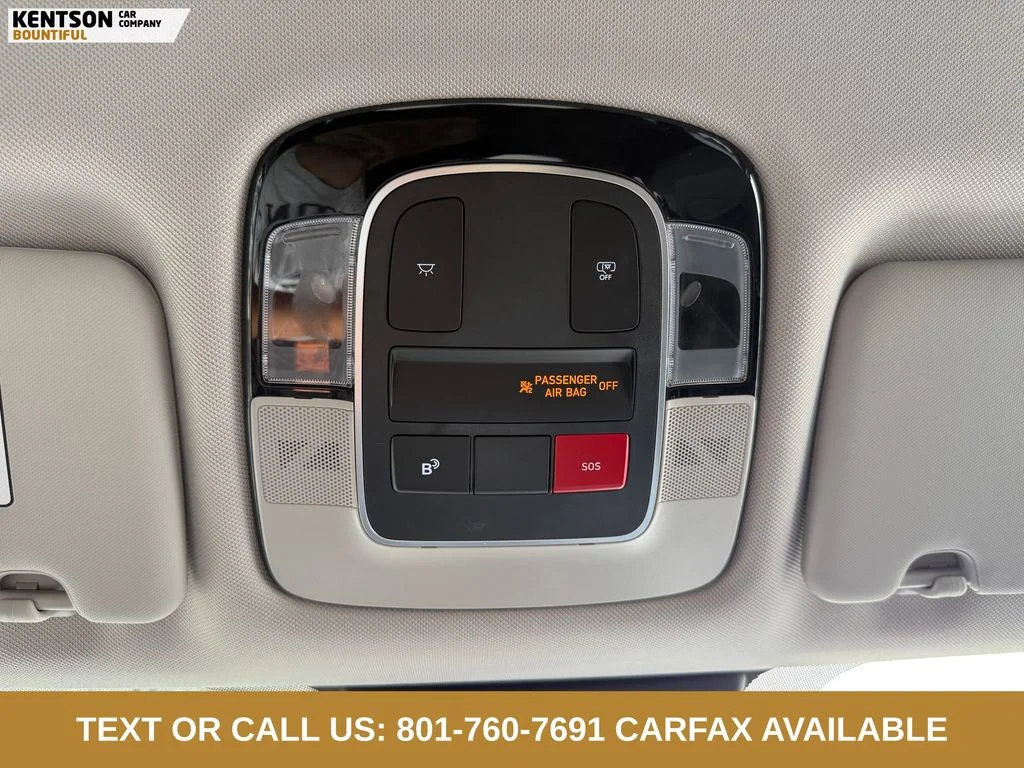 Used 2025 Gray Hyundai SEL image 19