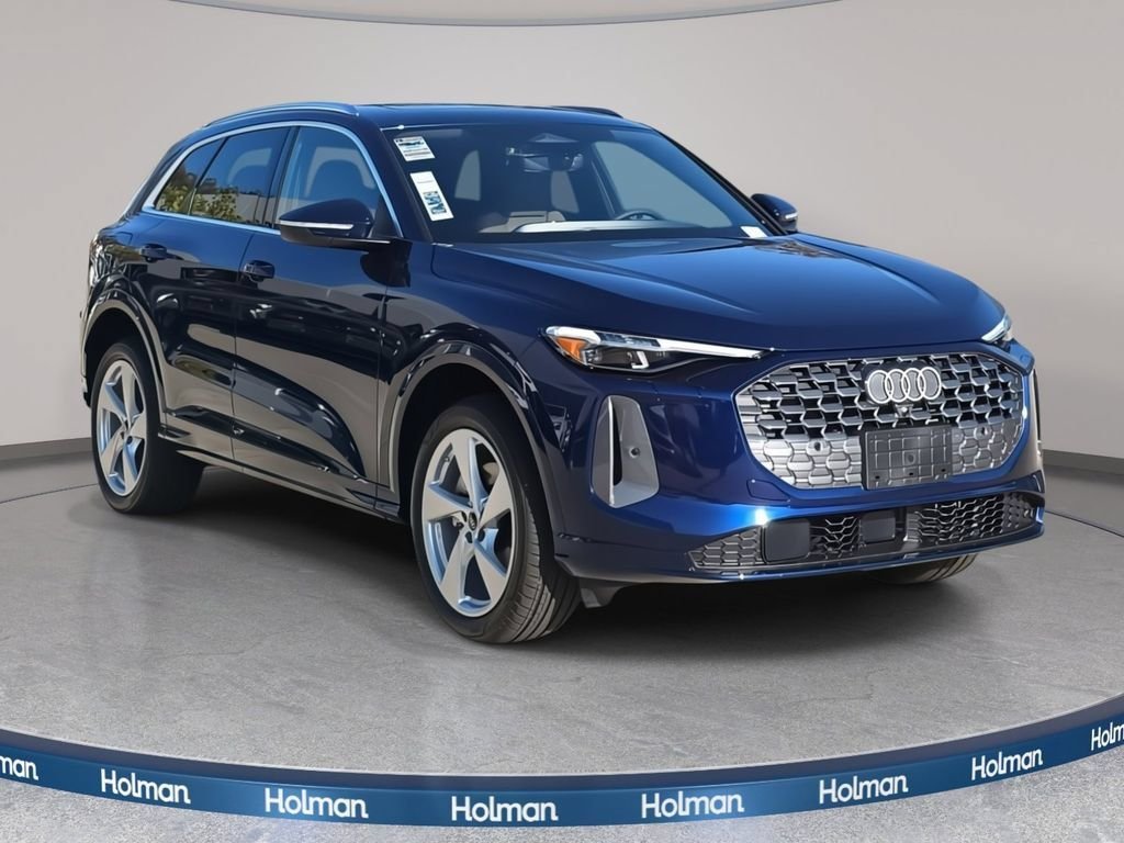 2025 Audi Q5 40 Premium Plus's photo