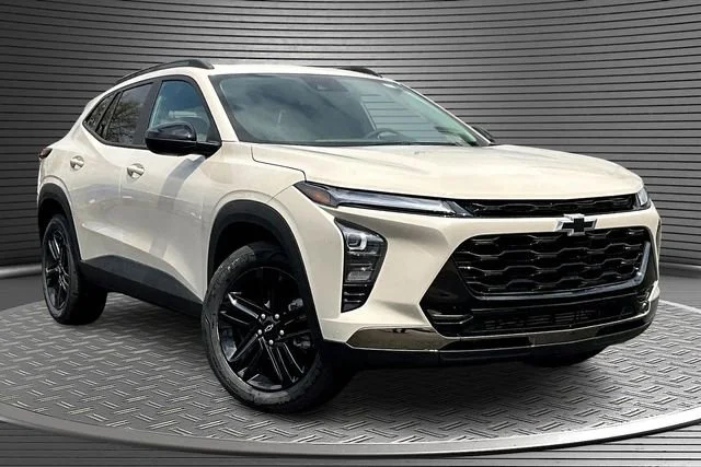 New 2026 White Sands Chevrolet ACTIV image 2