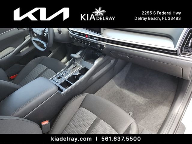 New 2026 Glacial White Pearl Kia LX image 10