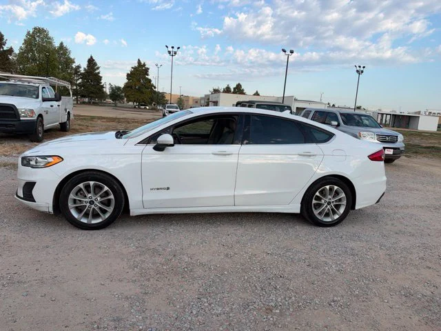 Used 2019 Oxford White Ford SE image 7