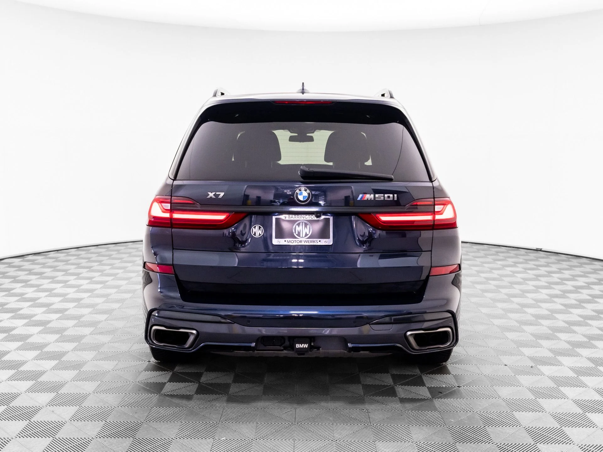 Used 2022 Black BMW M50i image 5