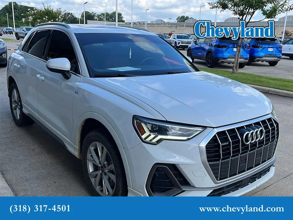 2024 Audi Q3 45 TFSI S Line Premium Plus quattro's photo