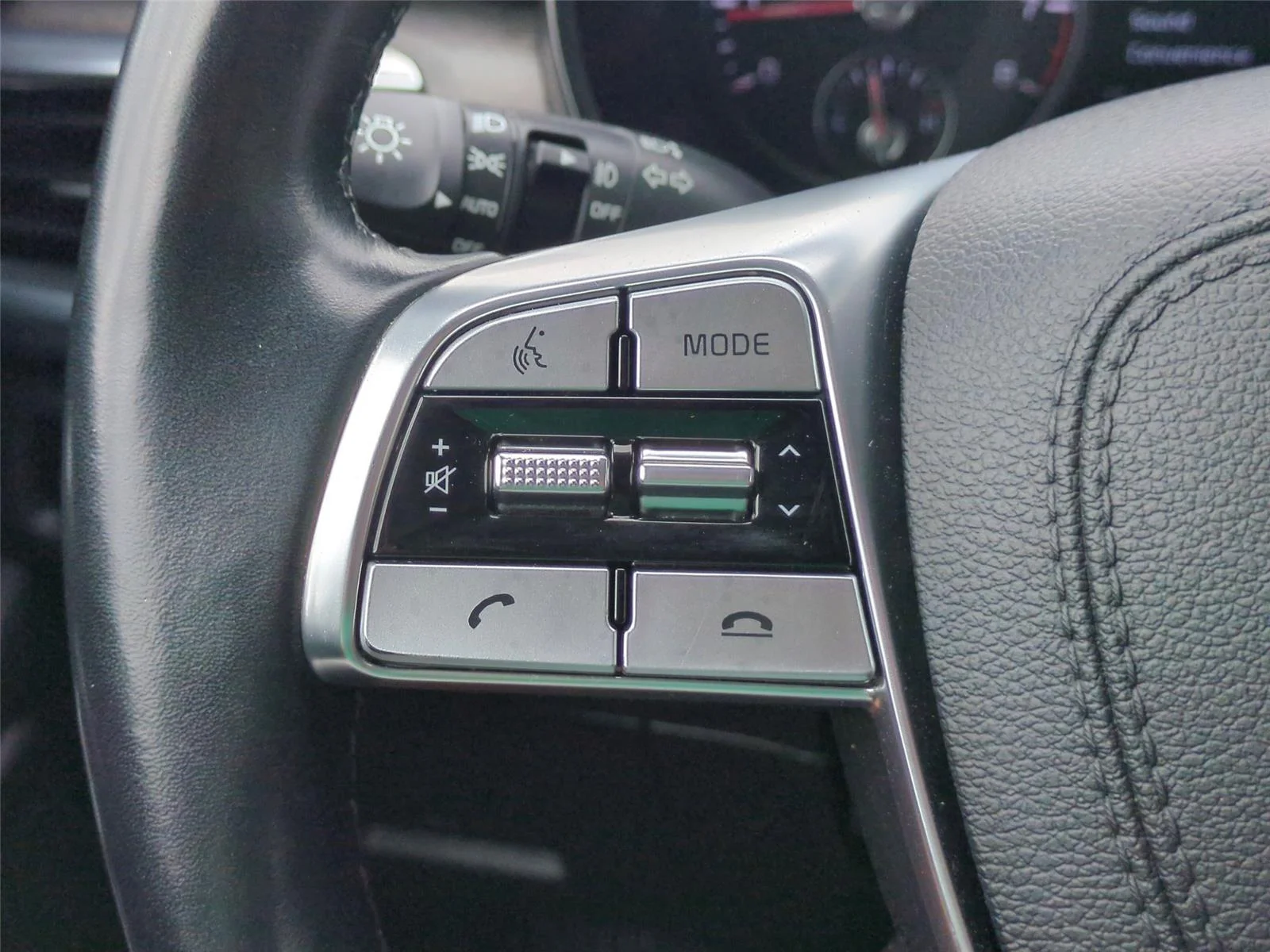 Used 2022 Ebony Black Kia SX image 20