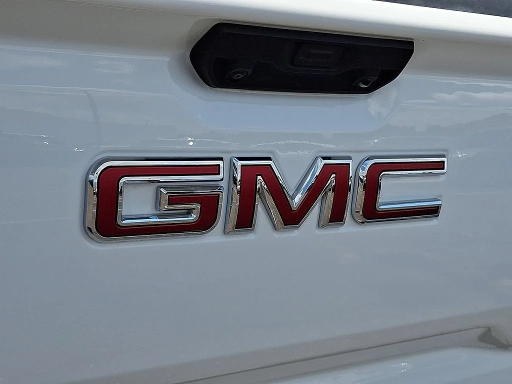 Used 2026 Summit White GMC Elevation image 65