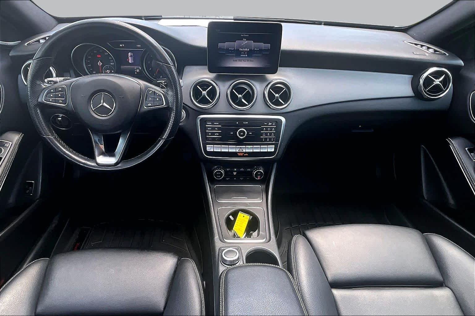 Used 2019 Mountain Grey Metallic Mercedes-Benz GLA 250 image 16