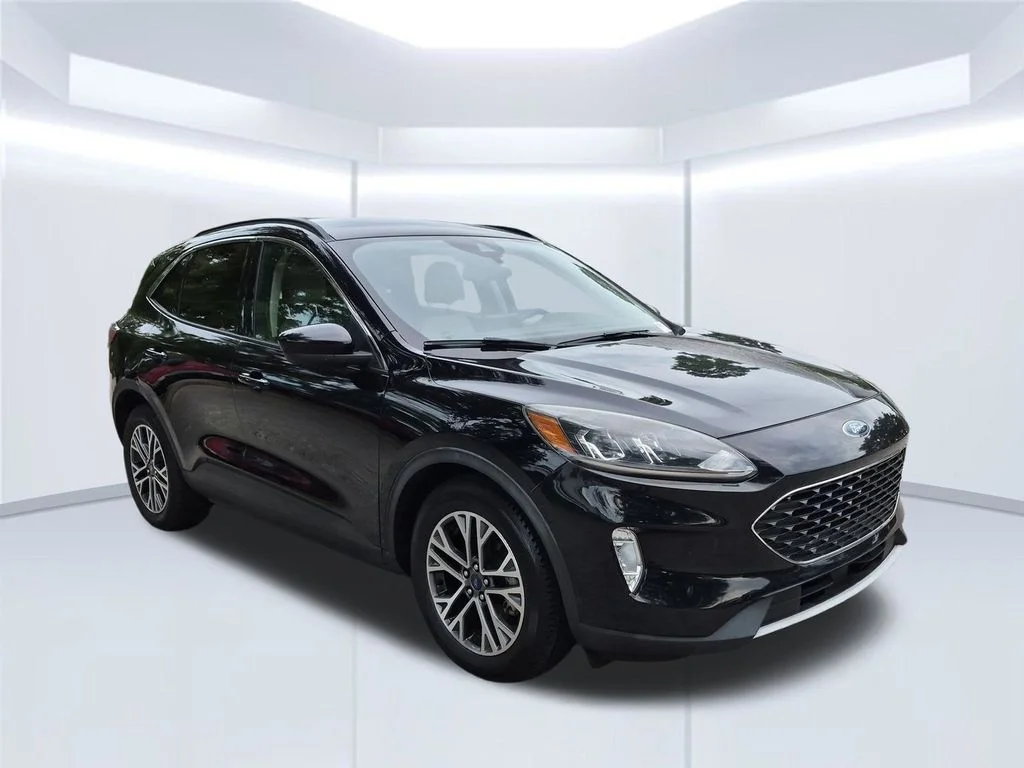 Used 2020 Black Ford SEL image 8
