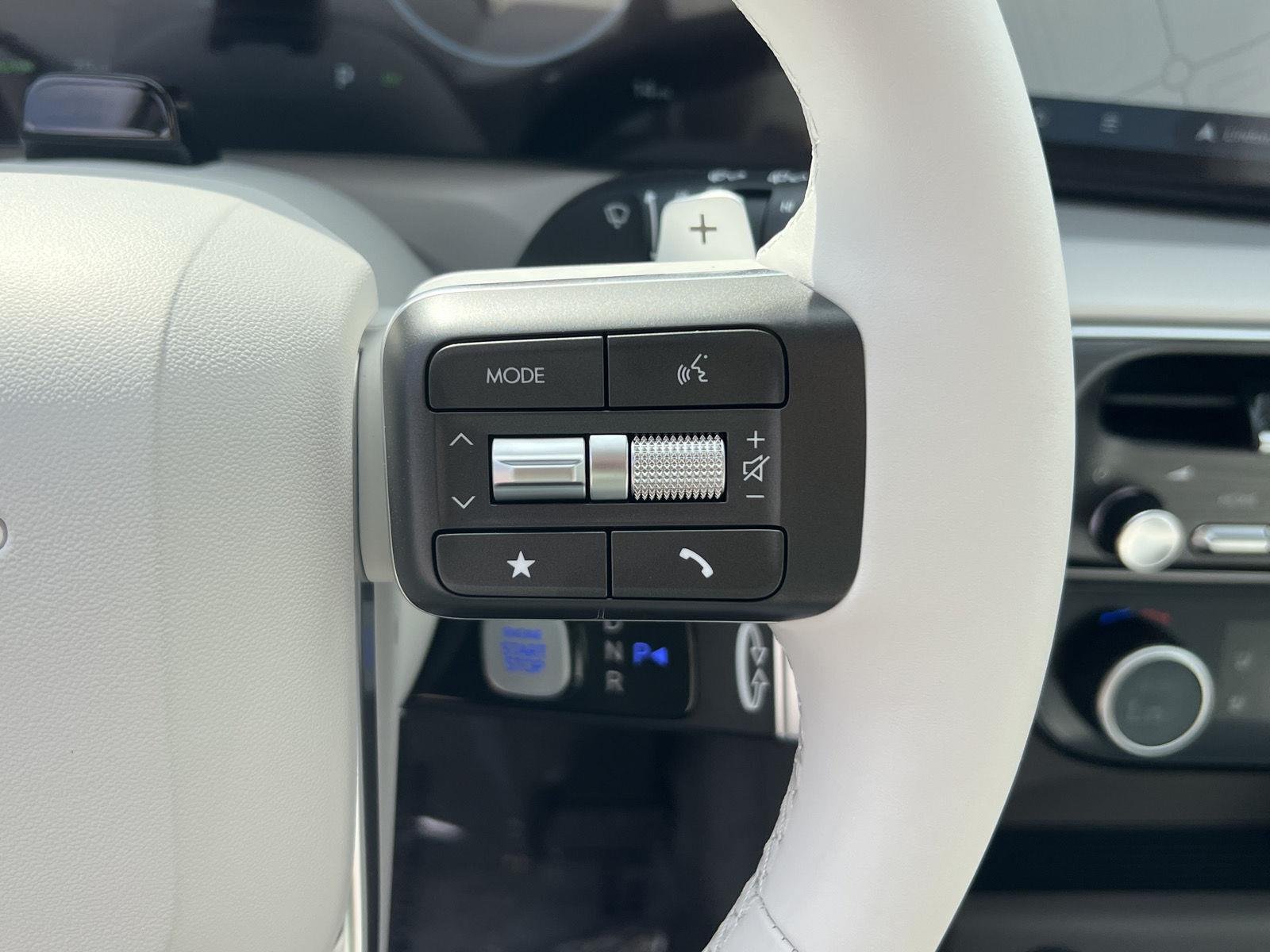 New 2026 Creamy White Pearl Hyundai SEL Premium 8P image 34