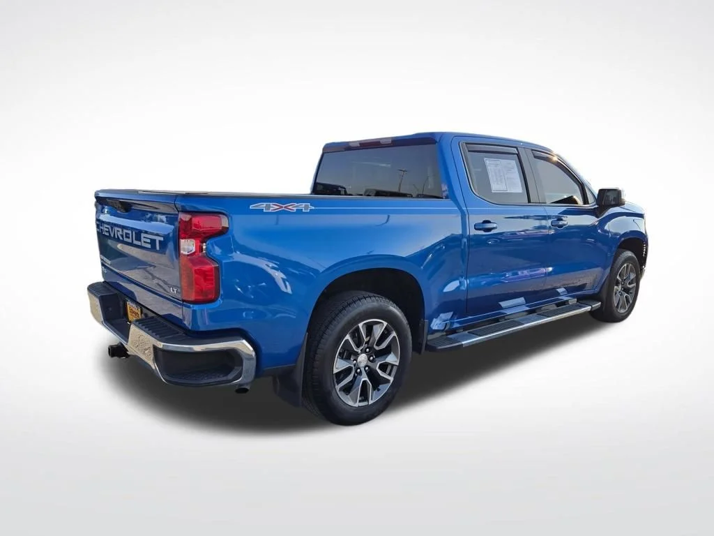 Certified Used 2023 Blue Chevrolet LT image 3