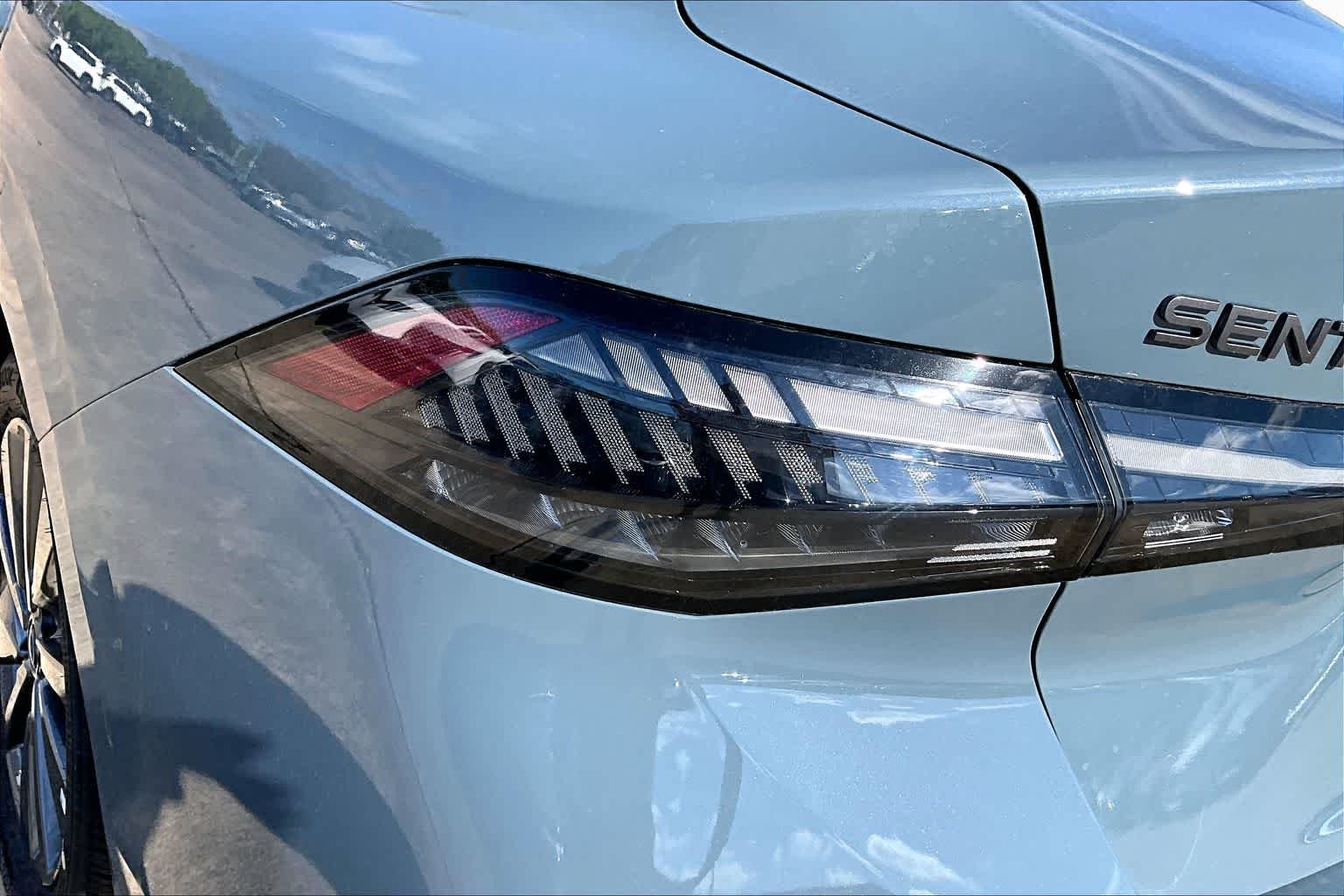 New 2026 Atlantic Gray Metallic Nissan SL image 12