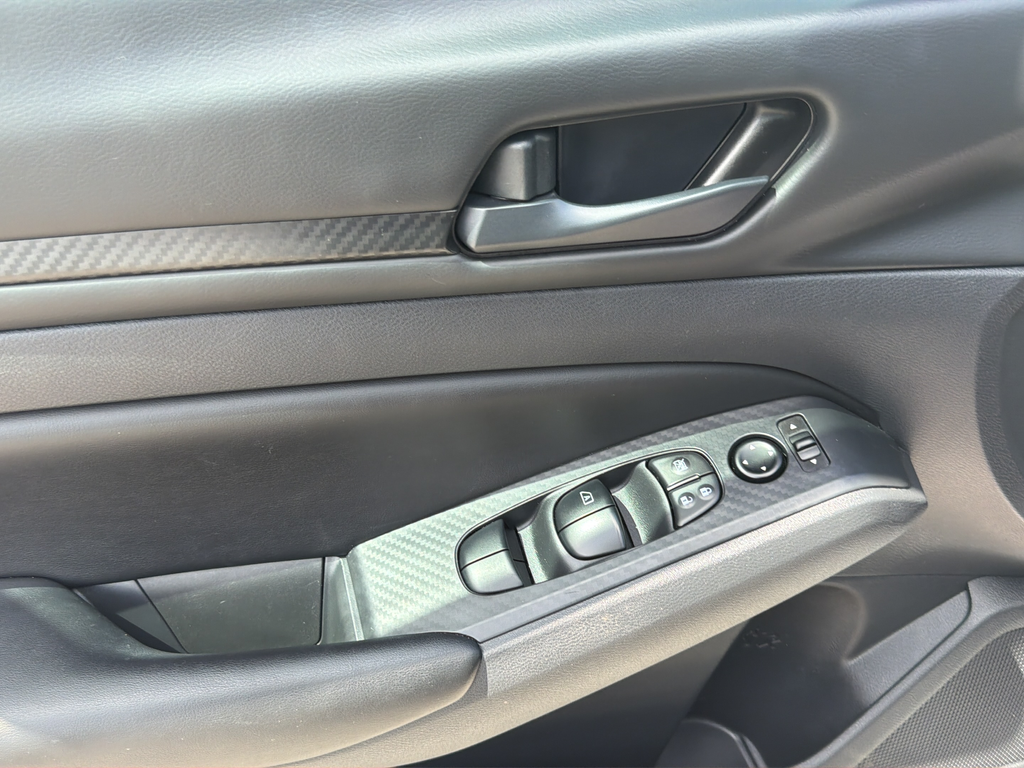Used 2025 Gray Nissan 2.5 S image 27