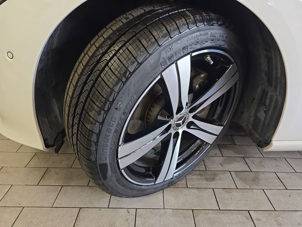 Certified Used 2025 White Mercedes-Benz C 300 image 33