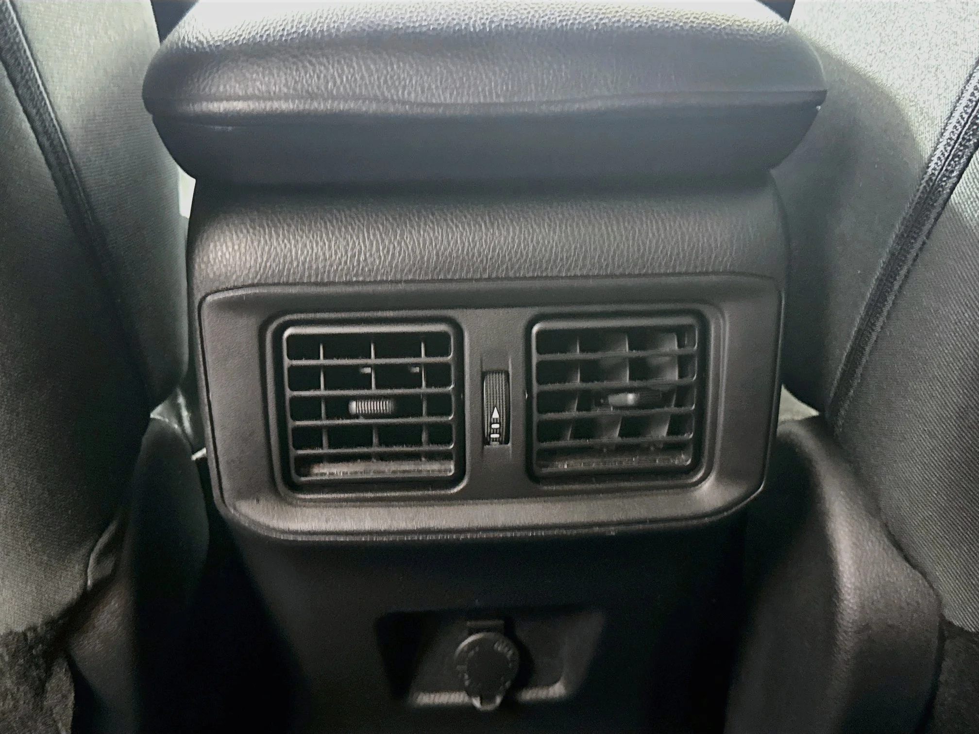 Certified Used 2022 White Toyota LE image 22