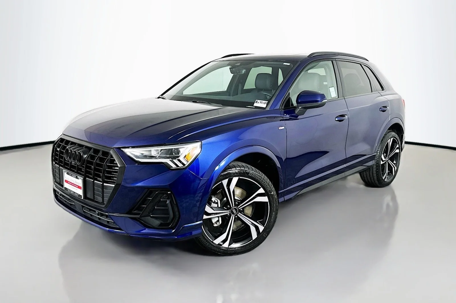 2023 Audi Q3 45 TFSI S Line Premium Plus quattro's photo