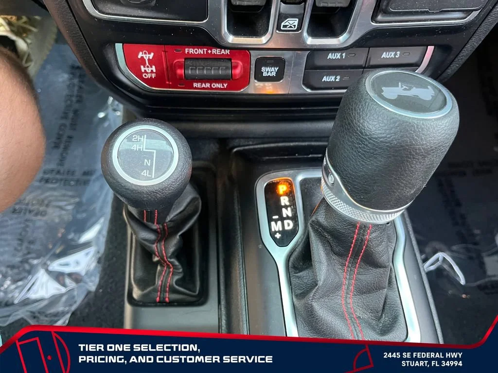 Used 2020 White Jeep Rubicon 4x4 image 24