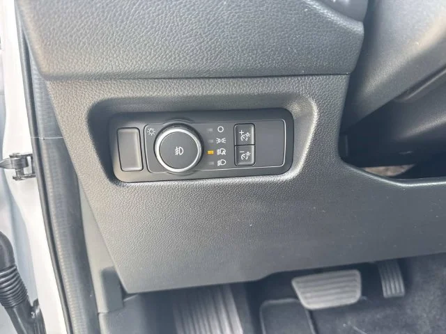 New 2026 Oxford White Ford XLT image 51