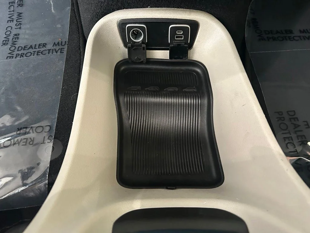 Used 2021 Black Chrysler LXI image 49