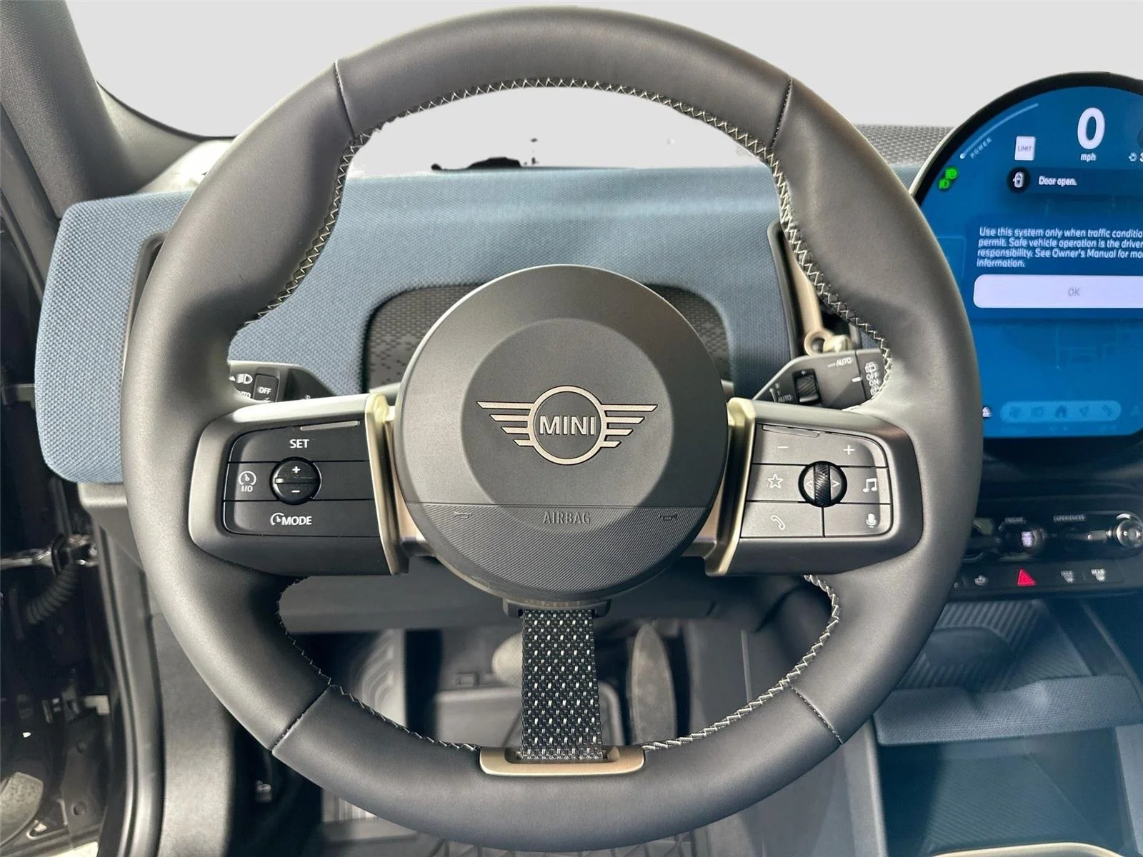 2025 MINI Countryman S - Photo 8