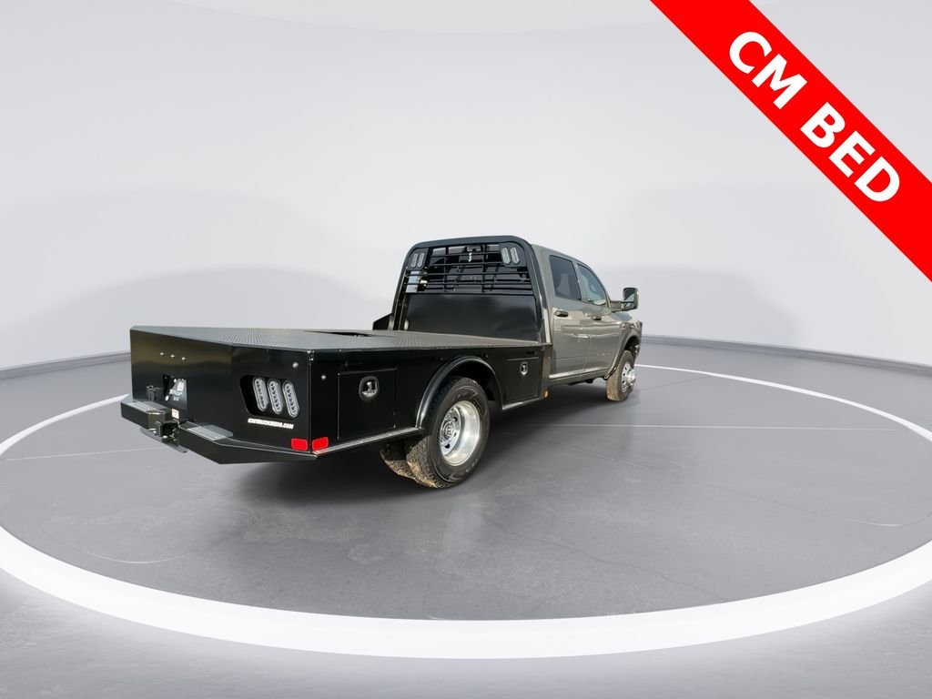 2026 RAM 3500 Chassis Tradesman - Photo 9