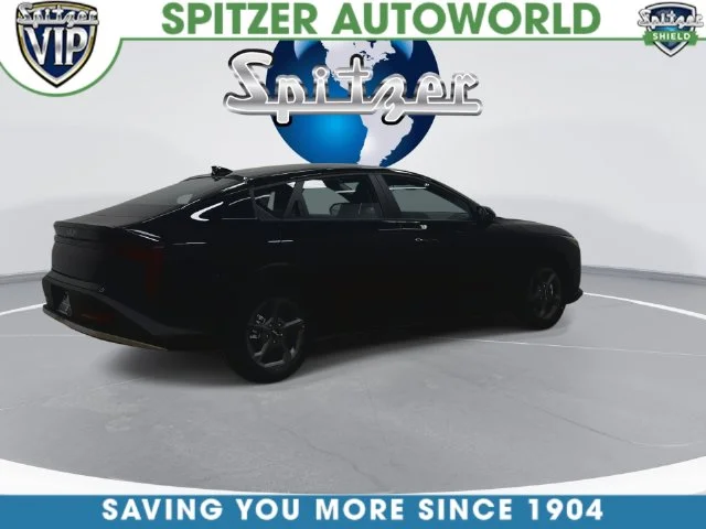 New 2027 Aurora Black Pearl Kia LXS image 16