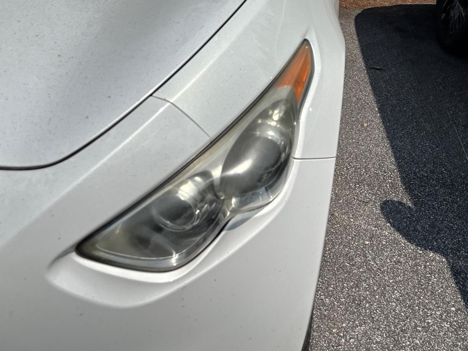 Used 2013 Moonlight White INFINITI  image 21